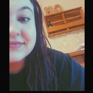 Meet your Posher, Kendra